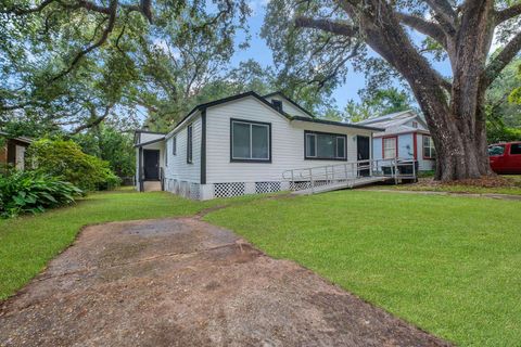 Photo of 1320 Branch Street, Tallahassee, FL 32303 (MLS # 389870)