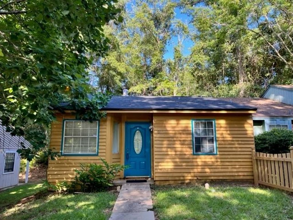 Photo of 1083 Sutor Road, Tallahassee, FL 32301 (MLS # 400046)