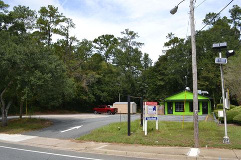 1710 W Tharpe Street Tallahassee FL 32303