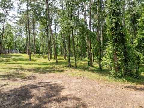 Tiny photo for Gallant Fox Trail, Tallahassee, FL 32309 (MLS # 385832)