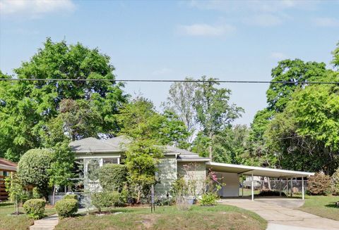 Tiny photo for 1604 Branch Street, Tallahassee, FL 32303 (MLS # 398137)