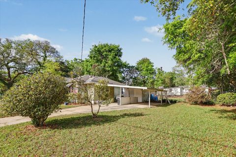 Tiny photo for 1604 Branch Street, Tallahassee, FL 32303 (MLS # 398137)