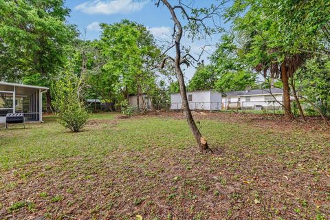 Tiny photo for 1604 Branch Street, Tallahassee, FL 32303 (MLS # 398137)