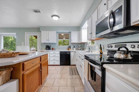 Tiny photo for 9519 ROSE Road, Tallahassee, FL 32311 (MLS # 401210)
