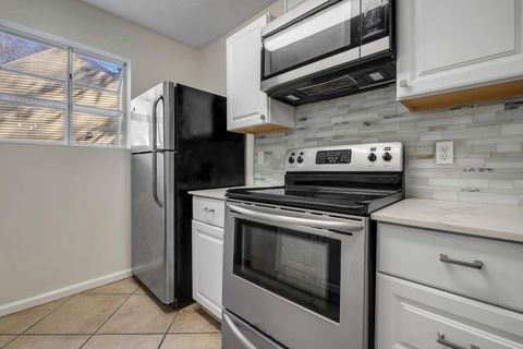 Tiny photo for 1064 Copper Creek Drive #B, Tallahassee, FL 32311 (MLS # 394211)