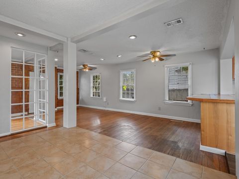 Tiny photo for 416 E Magnolia Drive, Tallahassee, FL 32301 (MLS # 393826)