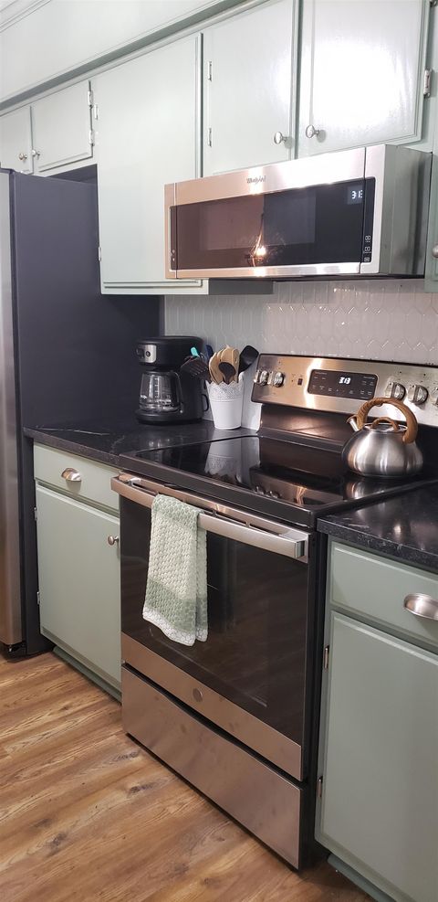 Tiny photo for 224 Timberlane Road, Tallahassee, FL 32312 (MLS # 395480)