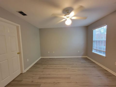 Tiny photo for 4434 Gearhart Rd Rd #3301, Tallahassee, FL 32303 (MLS # 398283)
