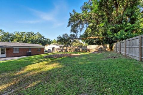 Tiny photo for 2636 Nez Perce Trail, Tallahassee, FL 32303 (MLS # 392354)