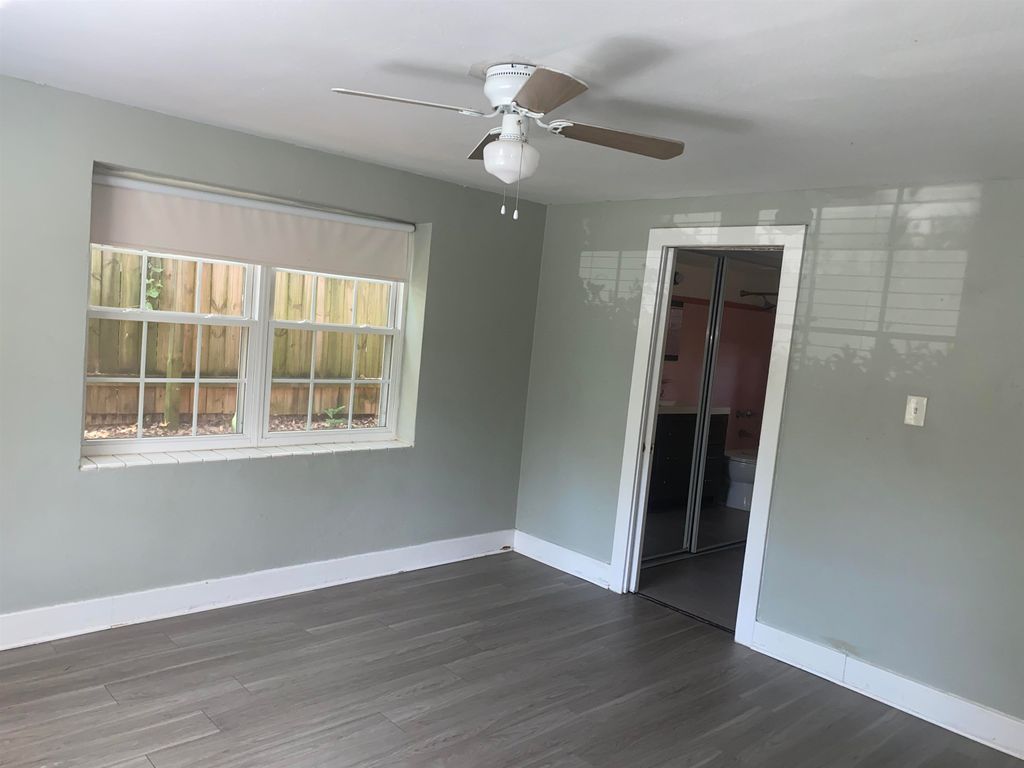 Photo of 202 E Bradford Road #1, Tallahassee, FL 32303 (MLS # 391837)