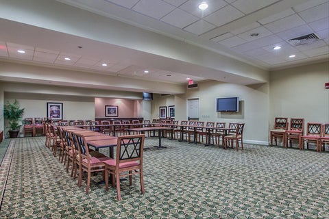Tiny photo for 215 W COLLEGE Avenue #606B, Tallahassee, FL 32301 (MLS # 402146)