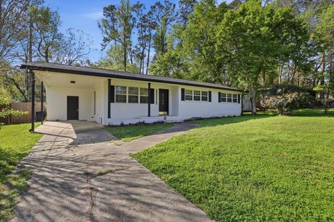 Tiny photo for 2153 LONGVIEW Drive, Tallahassee, FL 32303 (MLS # 397440)