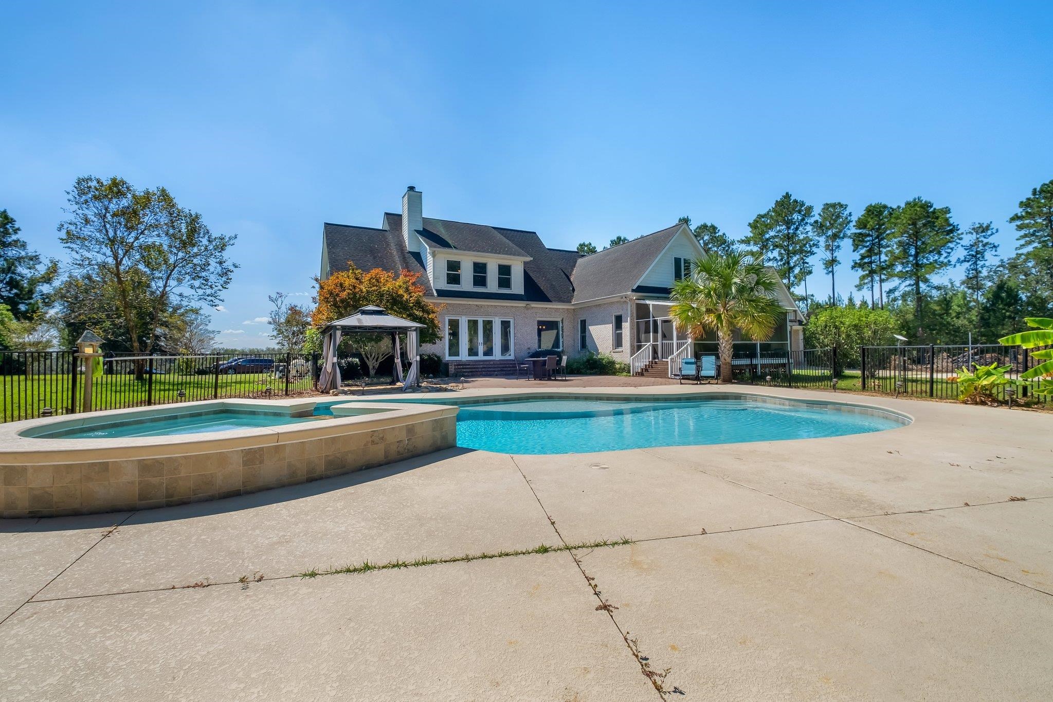 1165 Dills Road