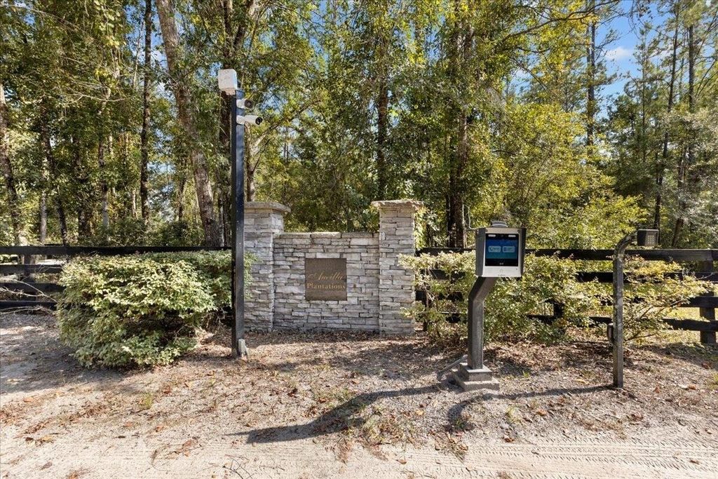 Photo of Vacant SW Naples Terrace, Greenville, FL 32331 (MLS # 399914)