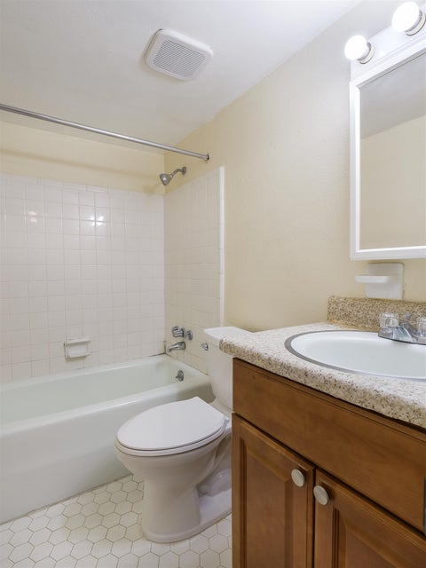 Tiny photo for 545 E 7th Avenue #103, Tallahassee, FL 32308 (MLS # 401107)