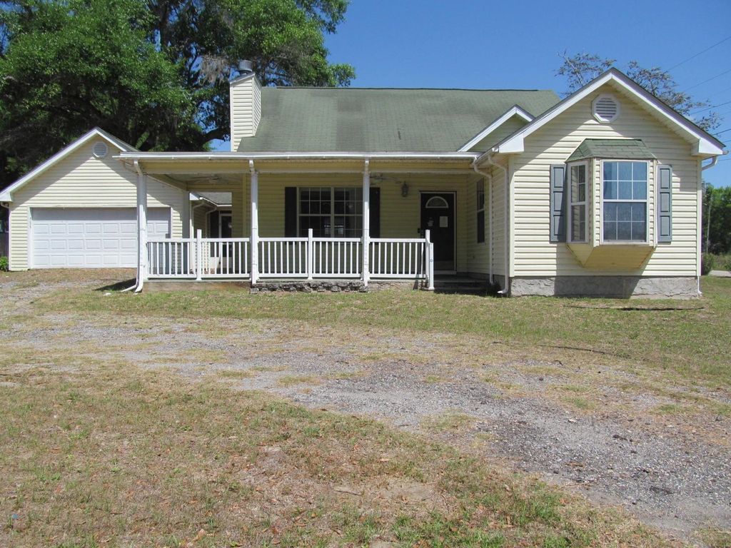 Photo of 20 Perry Lane, Havana, FL 32333 (MLS # 398660)