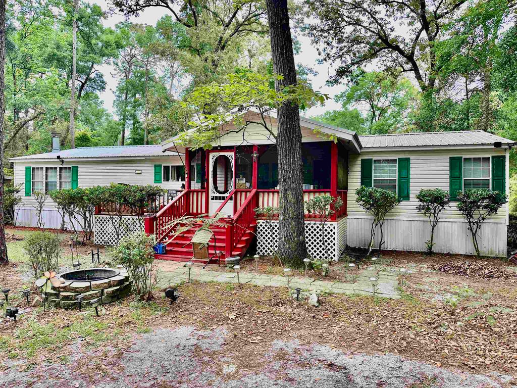 Photo of 218 McMahan Road, Crawfordville, FL 32327 (MLS # 399865)