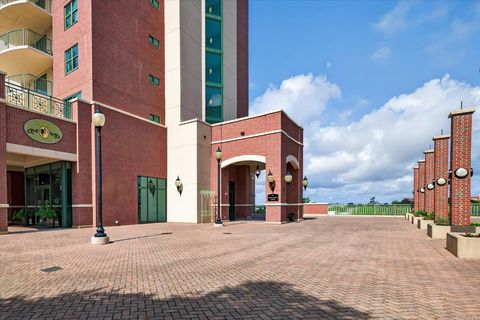 Tiny photo for 300 S Duval Street #1201, Tallahassee, FL 32301 (MLS # 400239)