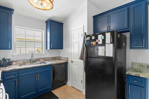 Tiny photo for 900 Saddle Creek Run, Tallahassee, FL 32301 (MLS # 392404)