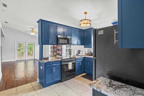 Tiny photo for 900 Saddle Creek Run, Tallahassee, FL 32301 (MLS # 392404)