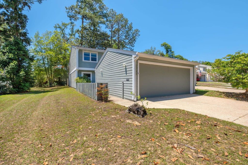 Photo of 2798 Blair Stone Court, Tallahassee, FL 32301 (MLS # 399596)