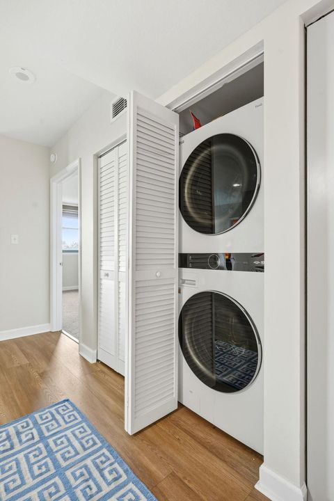 Tiny photo for 300 S Duval Street #802, Tallahassee, FL 32301 (MLS # 399597)