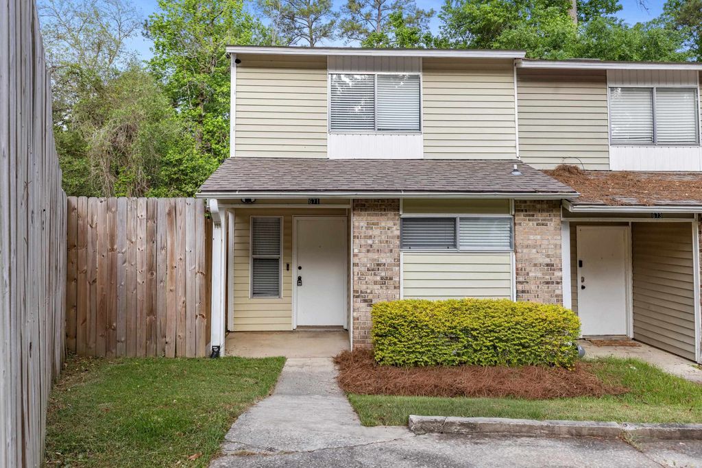 Photo of 671 Chicopee Court, Tallahassee, FL 32301 (MLS # 398329)