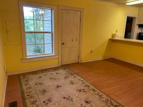 Tiny photo for 44 Bruton Street, Havana, FL 32333 (MLS # 401555)