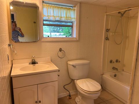 Tiny photo for 44 Bruton Street, Havana, FL 32333 (MLS # 401555)