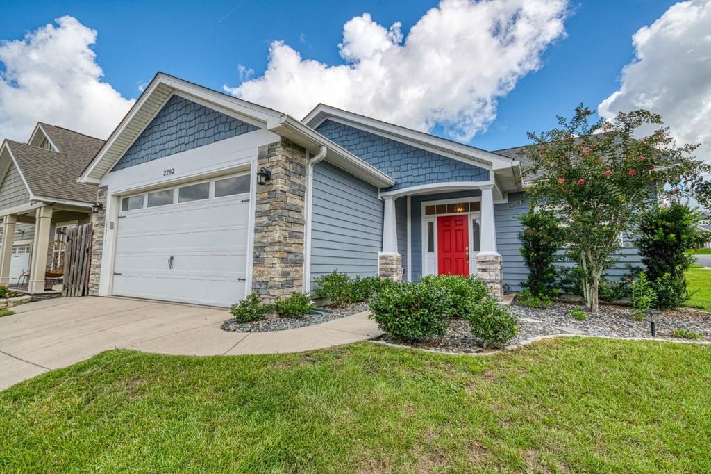 Photo of 2282 Hunters Moon Trl, Tallahassee, FL 32303 (MLS # 391239)