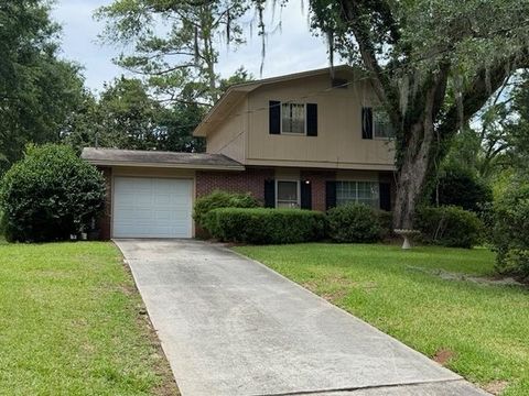 Photo of 206 Winn Cay Dr DR, Tallahassee, FL 32312 (MLS # 400456)