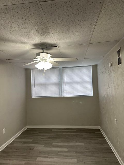 Tiny photo for 229 S Lipona Road #B, Tallahassee, FL 32304 (MLS # 399947)