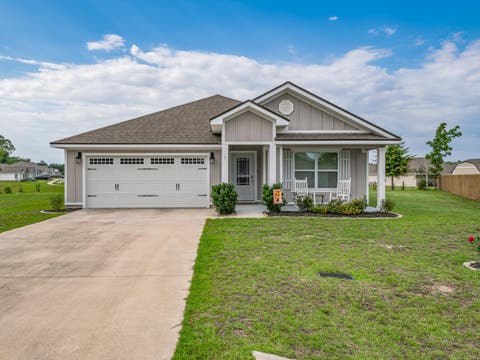 Photo of 7 Sugar Maple Lane, Crawfordville, FL 32327 (MLS # 400797)