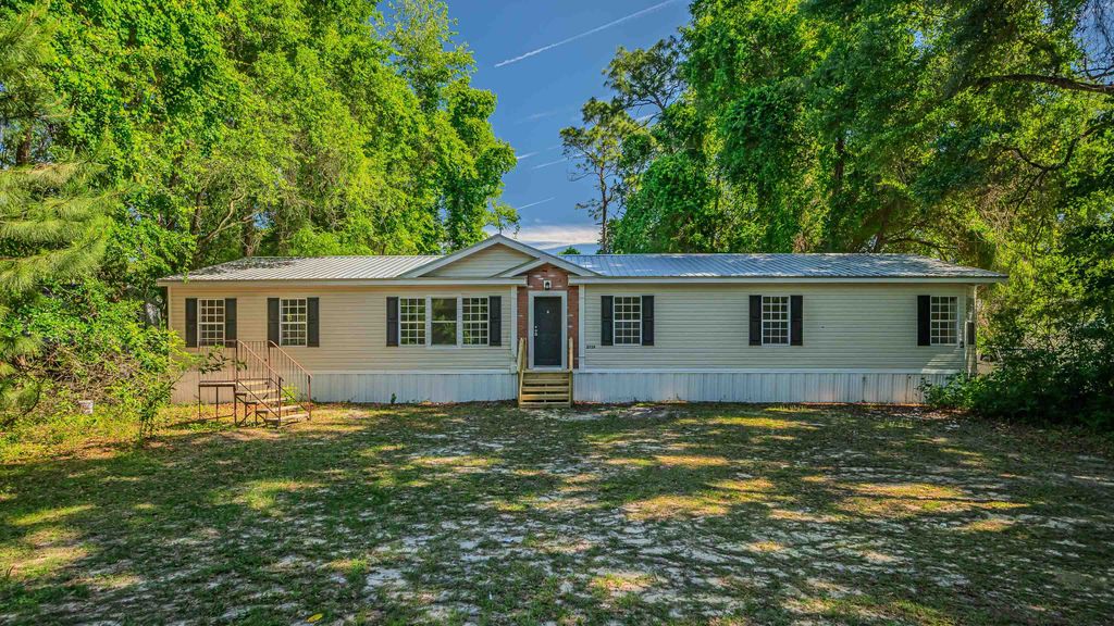 Photo of 2728 Juncture Drive, Tallahassee, FL 32305 (MLS # 399416)