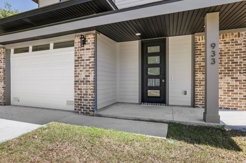 Tiny photo for 933 Cap Tram Road, Tallahassee, FL 32317 (MLS # 398496)