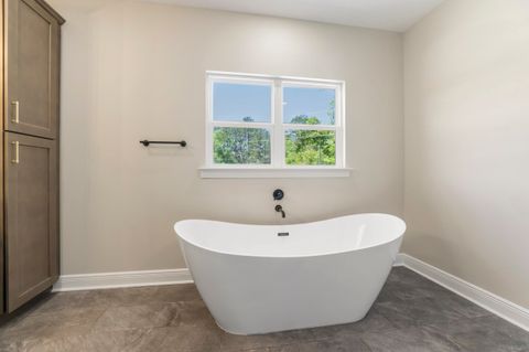 Tiny photo for 933 Cap Tram Road, Tallahassee, FL 32317 (MLS # 398496)