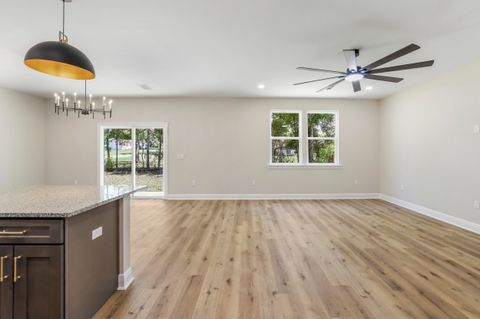 Tiny photo for 933 Cap Tram Road, Tallahassee, FL 32317 (MLS # 398496)