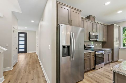 Tiny photo for 933 Cap Tram Road, Tallahassee, FL 32317 (MLS # 398496)