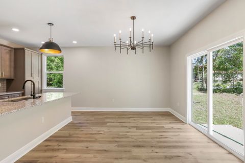 Tiny photo for 933 Cap Tram Road, Tallahassee, FL 32317 (MLS # 398496)