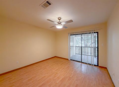 Tiny photo for 1104 Greentree Court #L, Tallahassee, FL 32304 (MLS # 393550)