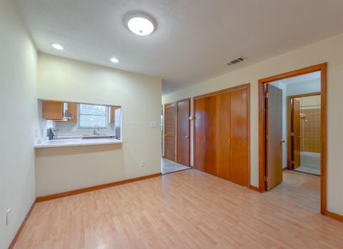 Tiny photo for 1104 Greentree Court #L, Tallahassee, FL 32304 (MLS # 393550)