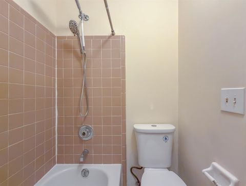 Tiny photo for 1104 Greentree Court #L, Tallahassee, FL 32304 (MLS # 393550)