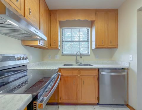 Tiny photo for 1104 Greentree Court #L, Tallahassee, FL 32304 (MLS # 393550)