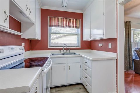 Tiny photo for 1529 Live Oak Drive, Tallahassee, FL 32301 (MLS # 387291)