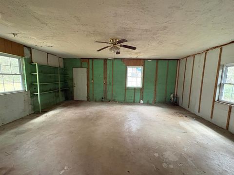 Tiny photo for 3425 Laura Street, Tallahassee, FL 32305 (MLS # 397278)