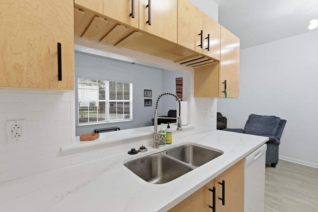 Photo of 2403 Hartsfield Road #607, Tallahassee, FL 32303 (MLS # 396836)