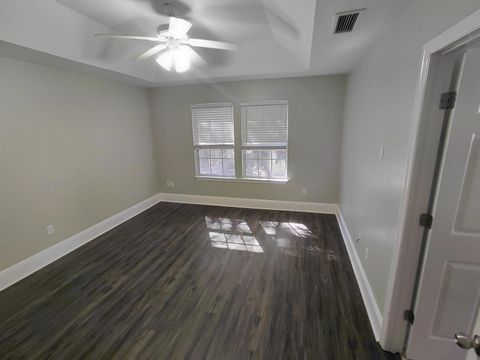 Tiny photo for 2633 Fenwood Court, Tallahassee, FL 32303 (MLS # 392125)
