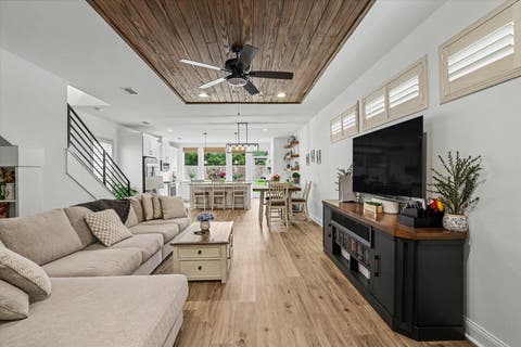 Tiny photo for 414 Grand Oaks Road, Tallahassee, FL 32317 (MLS # 402890)