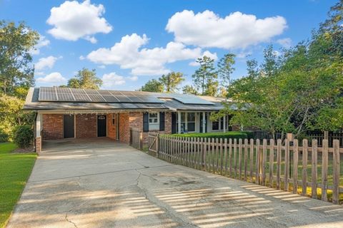 Photo of 2306 Delgado Drive, Tallahassee, FL 32304 (MLS # 394720)