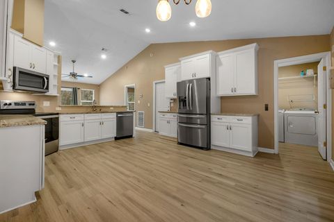 Tiny photo for 3107 Foxwood Lane Ln, Tallahassee, FL 32309 (MLS # 396113)